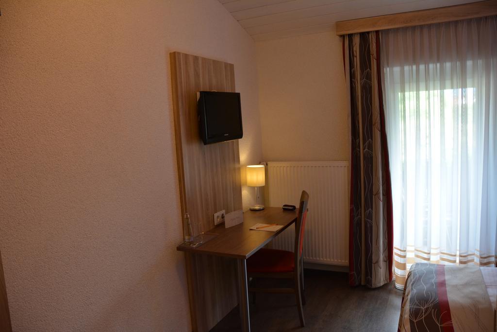 Alpina Hotel Rosenheim Exterior photo